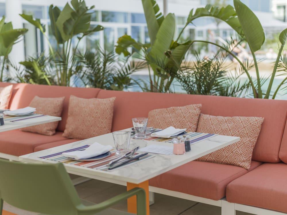 Falkensteiner Hotel & Spa Jesolo Esterno foto The Beach Club