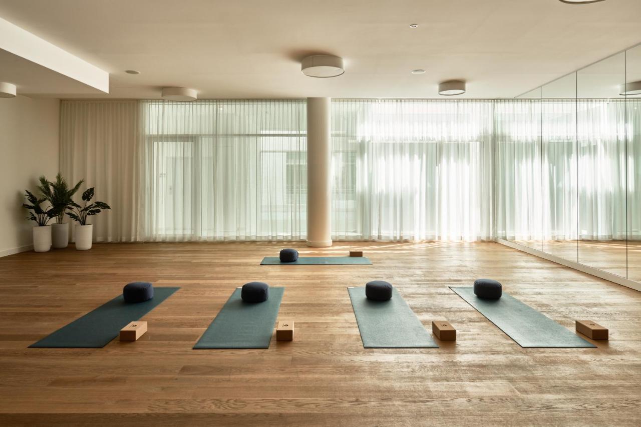 Falkensteiner Hotel & Spa Jesolo Esterno foto The Yoga Studio
