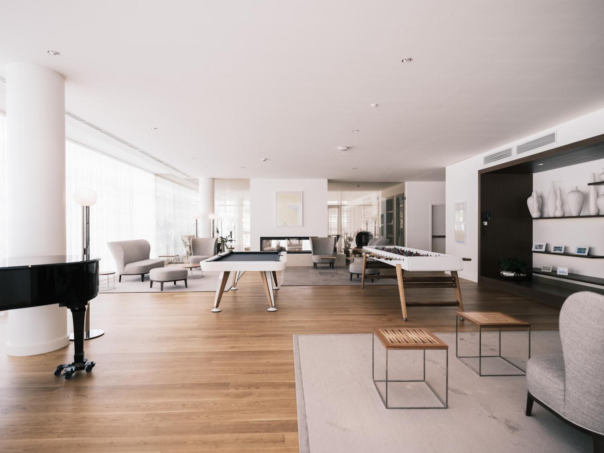 Falkensteiner Hotel & Spa Jesolo Esterno foto Interior of the penthouse